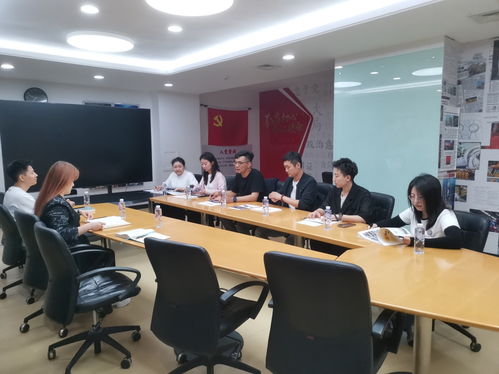 设计与产品学院教师赴大连企业考察